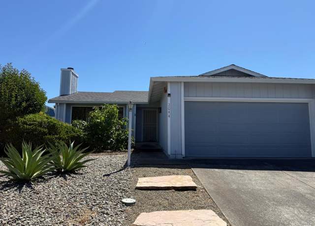 Property at 2044 Wildwood Ct, Napa, CA 94559, 2 beds, 2 baths