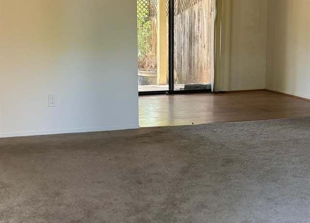 Property at 441 W 7th St, Sonoma, CA 95476, 2 beds, 2 baths
