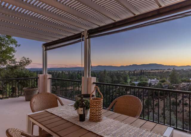 Property at 654 Chaparral Cir, Napa, CA 94558, 4 beds, 3.5 baths