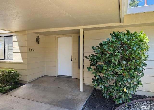 Property at 339 Twin Lakes Dr, Santa Rosa, CA 95409, 2 beds, 2 baths