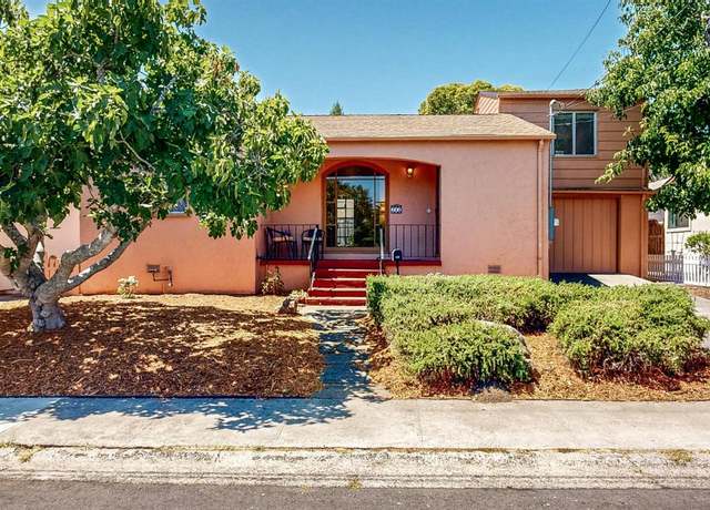 Property at 312 12th St, Petaluma, CA 94954, 3 beds, 2 baths