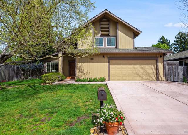 Property at 625 Sartori Dr, Petaluma, CA 94954, 3 beds, 2.5 baths