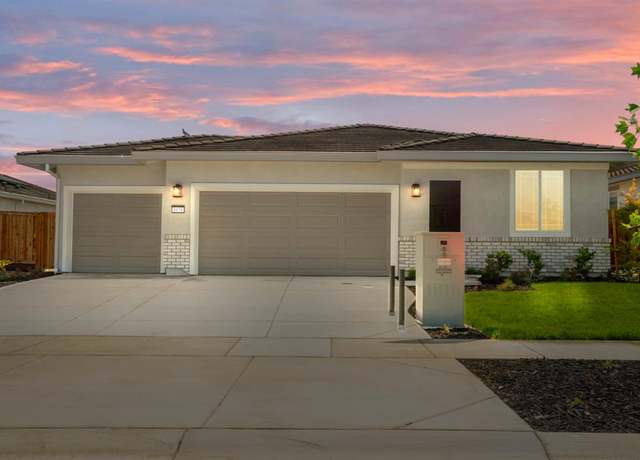 Property at 1078 Camomile Dr, Plumas Lake, CA 95961, 4 beds, 2 baths