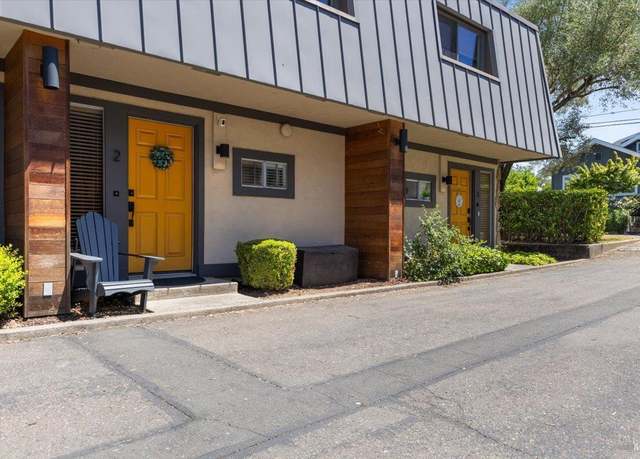 Property at 319 North St #2, Healdsburg, CA 95448, 2 beds, 1.5 baths