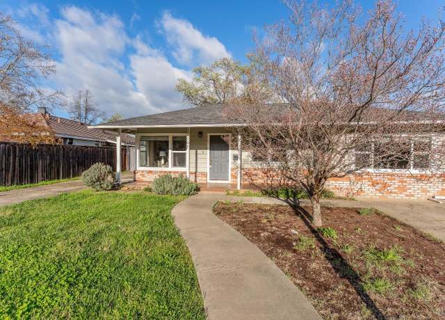 Property at 107 Court St, Ukiah, CA 95482, 3 beds, 1 bath
