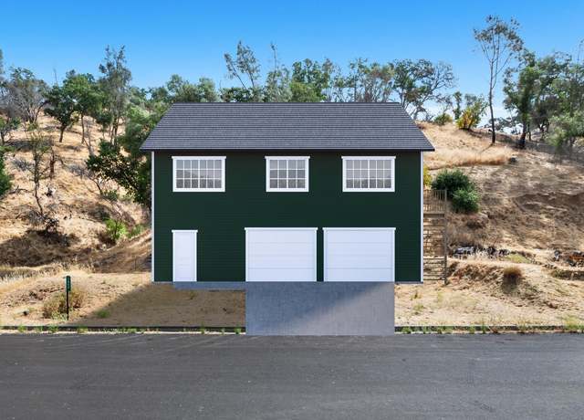 Property at 1050 Arroyo Grande Dr, Napa, CA 94558