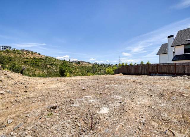 Property at 3752 Crown Hill Dr, Santa Rosa, CA 95404