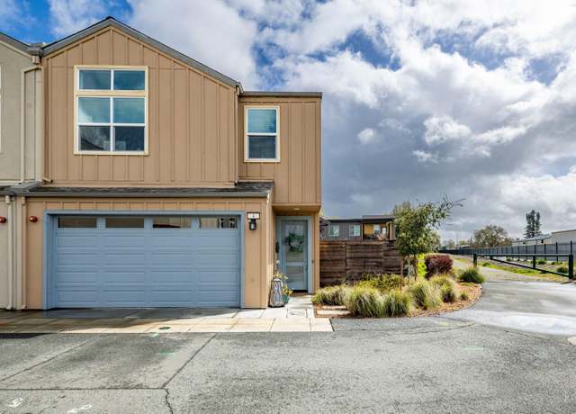Property at 4 Birch Haven Way, Santa Rosa, CA 95407, 3 beds, 2.5 baths