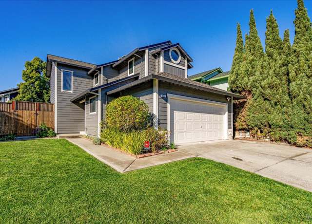 Property at 7655 Mandolin Way, Rohnert Park, CA 94928, 3 beds, 2.5 baths