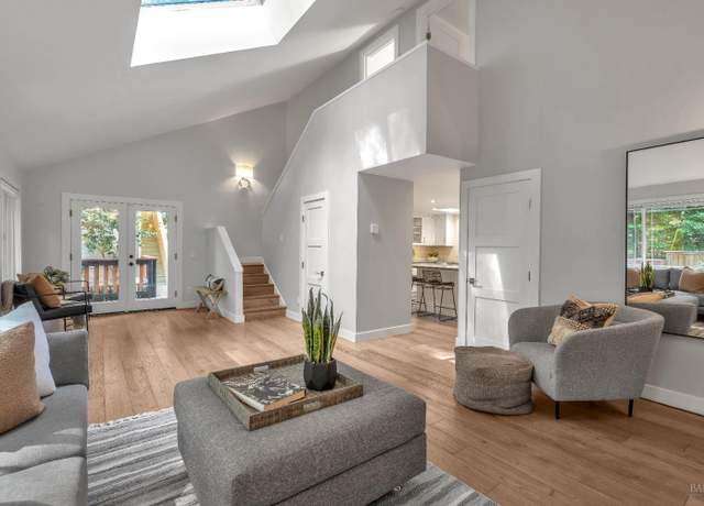 Property at 269 Corte Madera Ave, Mill Valley, CA 94941, 4 beds, 3.5 baths