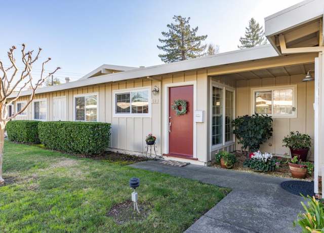 Property at 921 1st St W, Sonoma, CA 95476, 2 beds, 2 baths