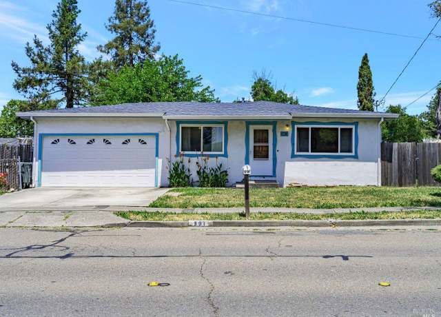 Property at 991 Russell Ave, Santa Rosa, CA 95403, 3 beds, 1 bath
