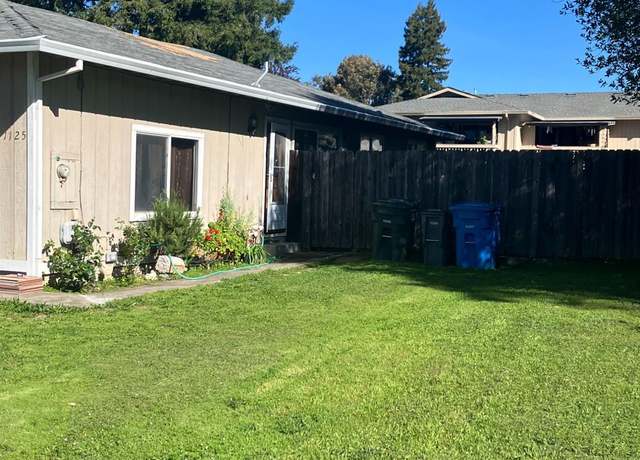 Property at 1125 Cowan Ln, Healdsburg, CA 95448, 3 beds, 2 baths