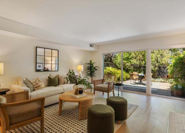 Property at 29 Porto Bello Dr, San Rafael, CA 94901, 2 beds, 2.5 baths