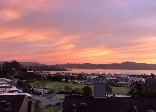 Property at 95 Anchorage Rd #95, Sausalito, CA 94965, 1 bed, 1 bath