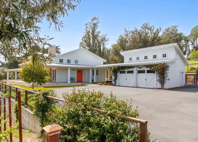 Property at 9123 Red Hill Ct, Cotati, CA 94931, 3 beds, 3 baths