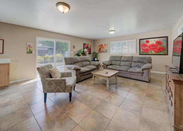 Property at 2160 Frederick St, Concord, CA 94520, 5 beds, 2 baths