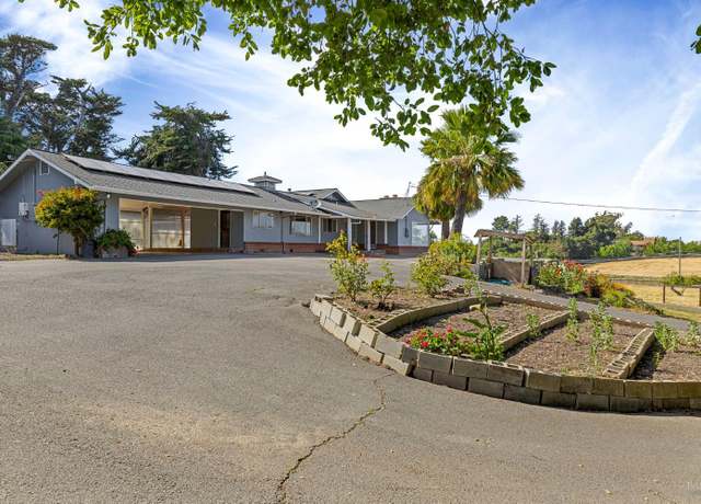 Property at 4335 Bodega Ave, Petaluma, CA 95942, 4 beds, 3.5 baths