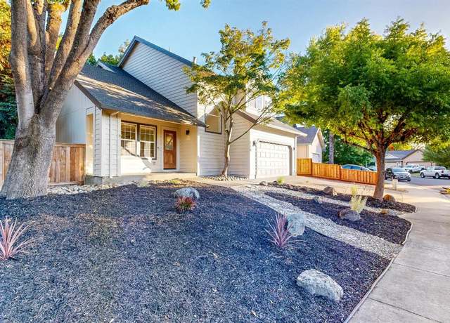 Property at 114 Summer Wheat Dr, Windsor, CA 95492, 3 beds, 2.5 baths