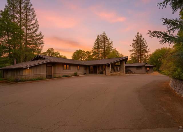 Property at 1340 Vista Verde Rd, Ukiah, CA 95482, 3 beds, 2.5 baths