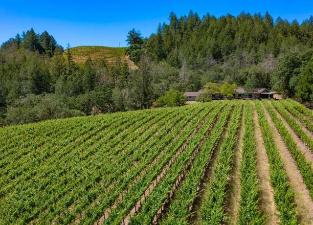 Property at 2131 Foothill Blvd, Calistoga, CA 94515, 2 beds, 2.5 baths