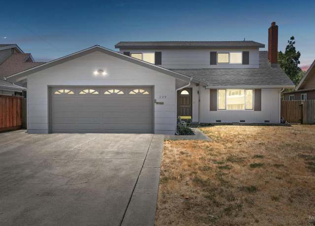 Property at 239 Begonia Blvd, Fairfield, CA 94533, 4 beds, 2 baths