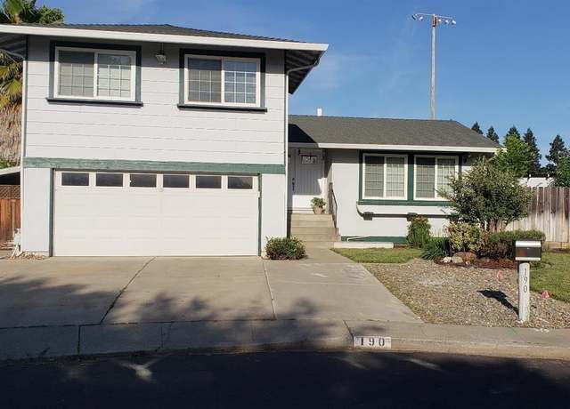 Property at 190 Huntington Dr, Vacaville, CA 95687, 4 beds, 2.5 baths
