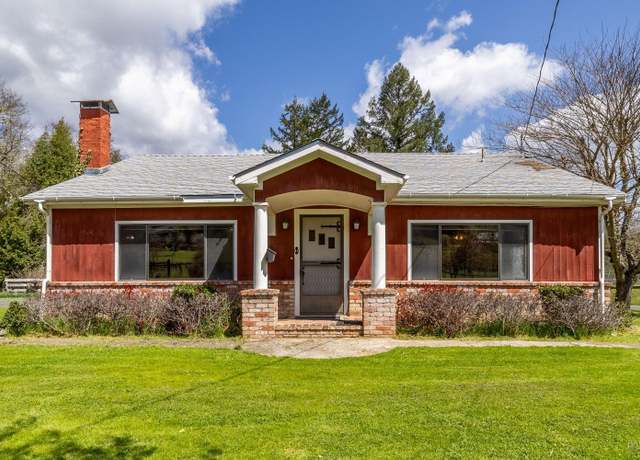 Property at 590 W Mendocino Ave, Willits, CA 95490, 3 beds, 1 bath