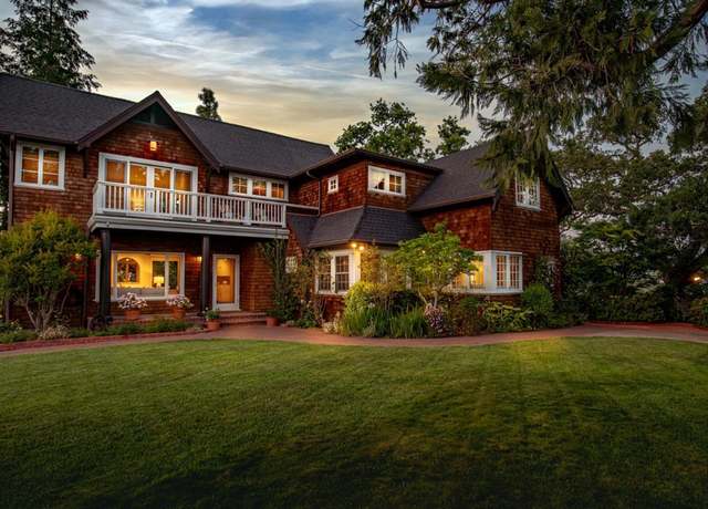 Property at 247 Crescent Rd, San Anselmo, CA 94960, 4 beds, 4 baths