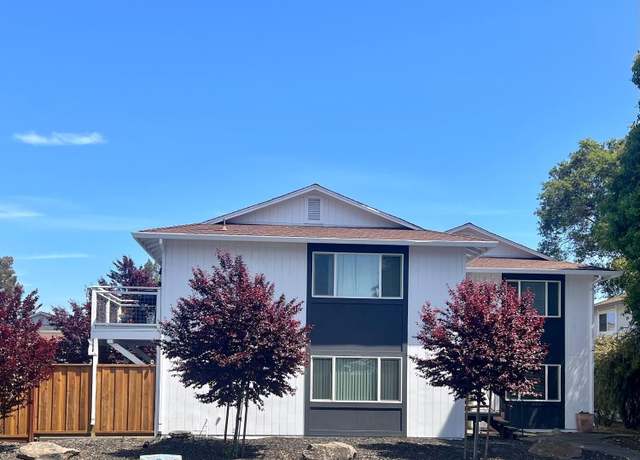 Property at 6450 Country Club Dr, Rohnert Park, CA 94928, 8 beds, 4 baths