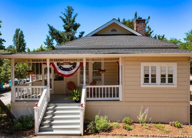 Property at 7011 Dry Creek Rd, Healdsburg, CA 95448, 7 beds, 5 baths