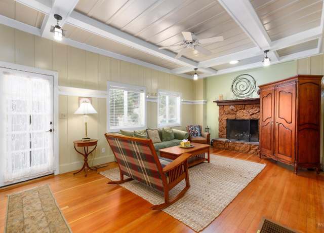 Property at 2410 S Fitch Mountain Rd, Healdsburg, CA 95448, 2 beds, 2 baths