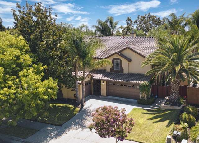 Property at 4575 Avondale Cir, Fairfield, CA 94533, 5 beds, 3 baths