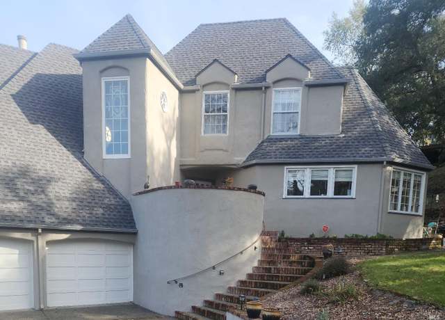 Property at 4709 Woodview Dr, Santa Rosa, CA 95405, 3 beds, 3.5 baths