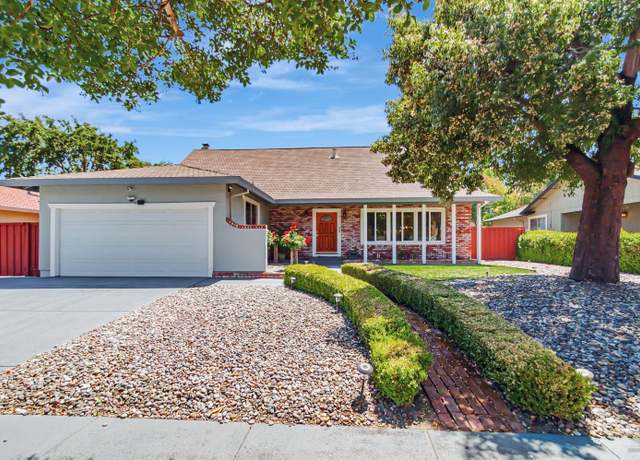 Property at 2132 San Antonio Dr, Santa Rosa, CA 95405, 4 beds, 2.5 baths