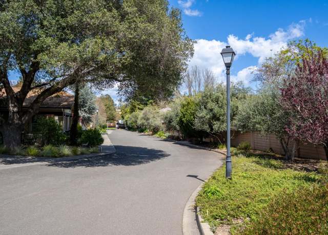 Property at 23 Chase Ln, Napa, CA 94558