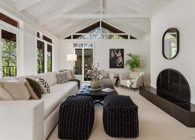Property at 160 Hillside Ave, Kentfield, CA 94904, 3 beds, 3 baths