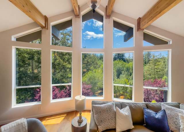 Property at 750 Wagnon Rd, Sebastopol, CA 95472, 2 beds, 2.5 baths