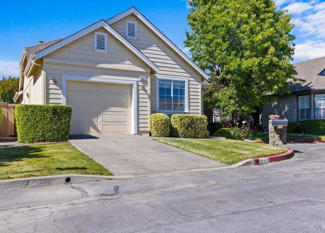 Property at 843 Cab Calloway Ct, Windsor, CA 95492, 2 beds, 2 baths