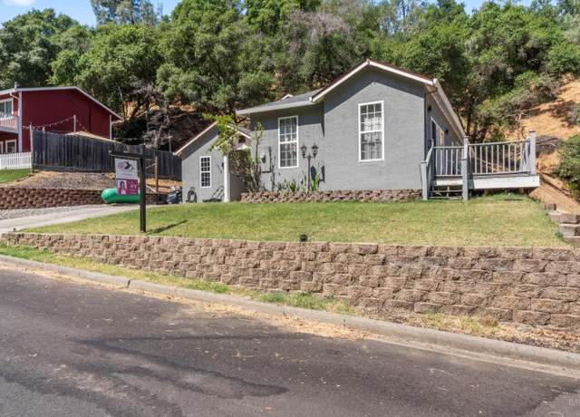 Property at 1017 Arroyo Linda Ct, Napa, CA 94558, 3 beds, 2 baths