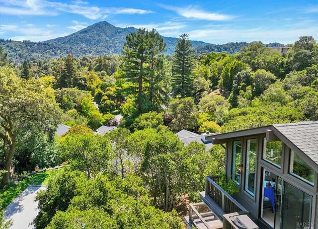 Property at 10 Arroyo Dr, Kentfield, CA 94904, 3 beds, 2.5 baths