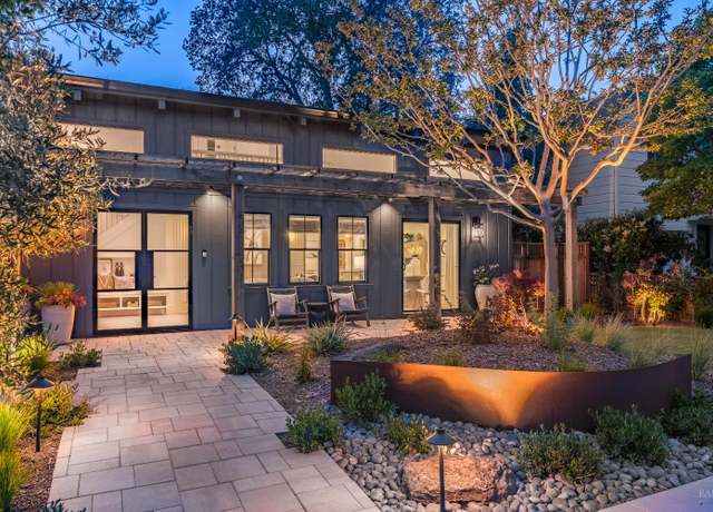 Property at 825 Austin Ave, Sonoma, CA 95476, 4 beds, 3.5 baths