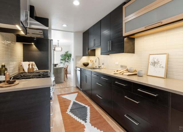 Property at 124 Surrey Ln, San Rafael, CA 94903, 3 beds, 1.5 baths