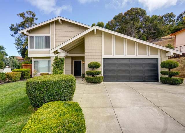 Property at 124 Evergreen Way, Vallejo, CA 94591, 4 beds, 2.5 baths