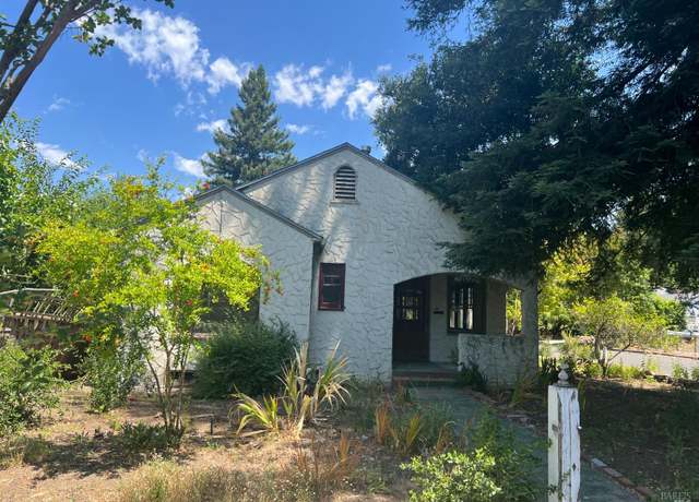 Property at 1021 Howard St, Santa Rosa, CA 95404, 2 beds, 1 bath