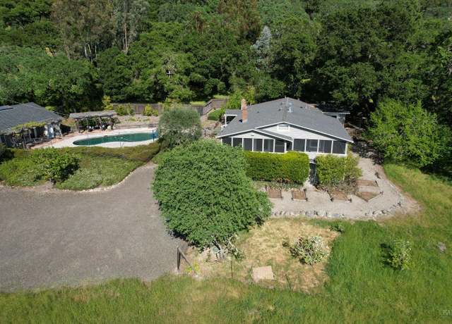 Property at 2105 Thornsberry Rd, Sonoma, CA 95476, 4 beds, 2.5 baths