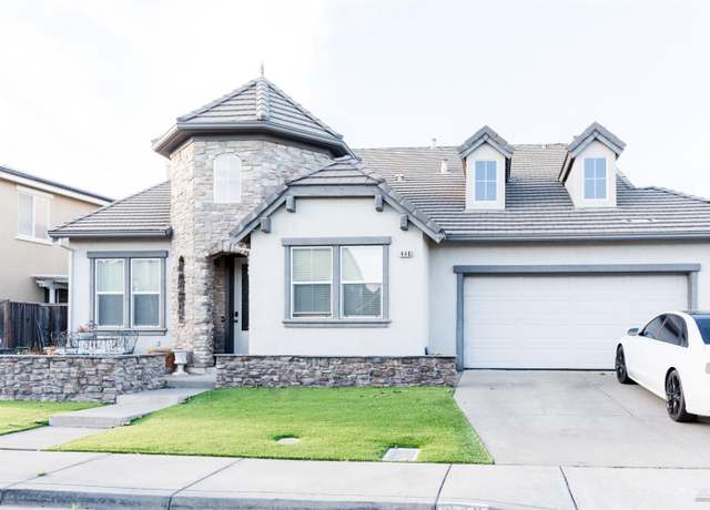Property at 448 Royal Tern Dr, Vacaville, CA 95687, 6 beds, 3 baths