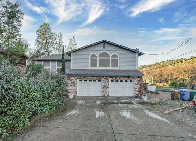 Property at 17319 Meadow View Dr, Hidden Valley Lake, CA 95467, 5 beds, 3.5 baths