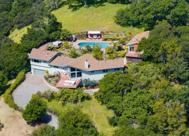 Property at 104 Eagle Dr, Novato, CA 94949, 4 beds, 3 baths