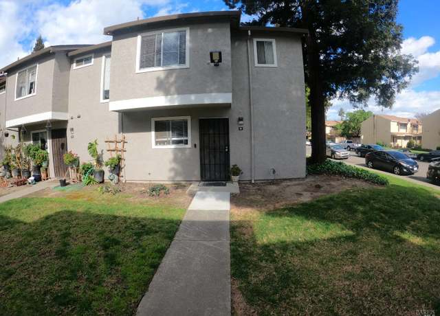 Property at 1940 Grande Cir #60, Fairfield, CA 94533, 2 beds, 1.5 baths